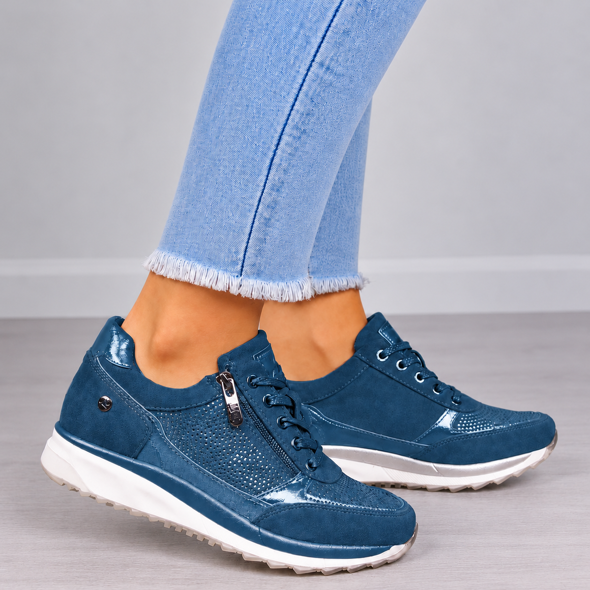 Lily | Everyday Comfort Sneakers