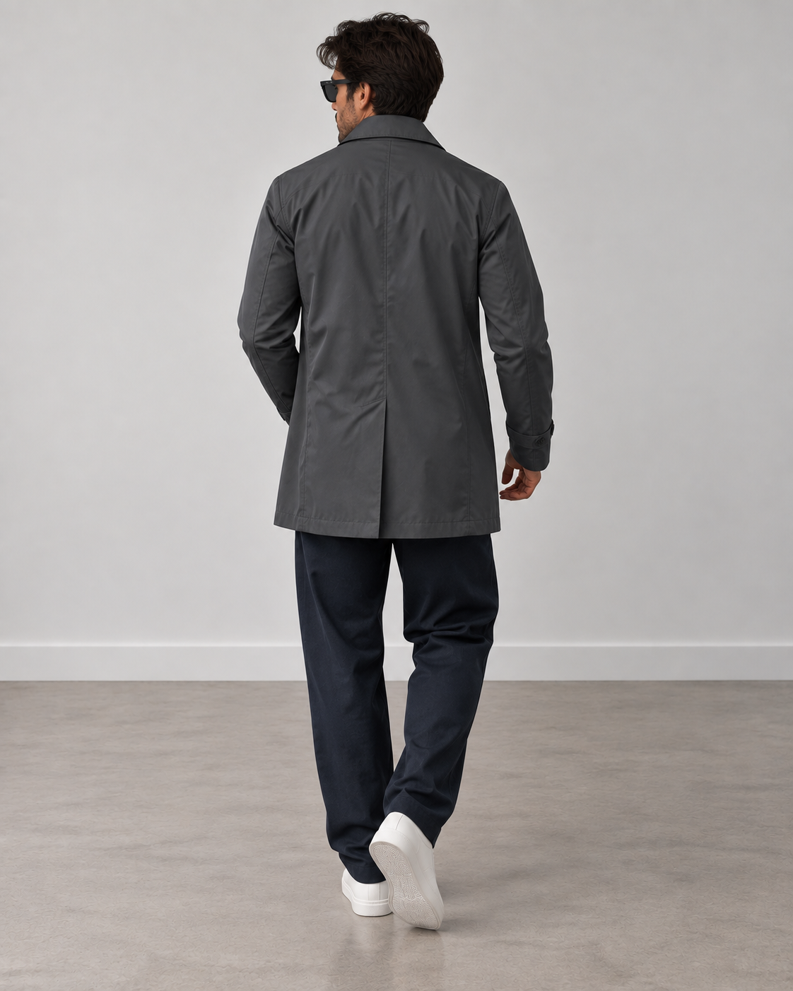 Lorenzo | Elegant Mid-Length Raincoat