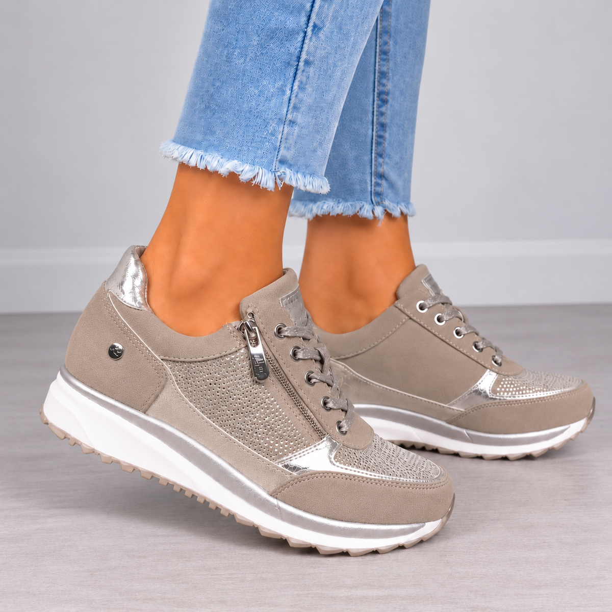 Lily | Everyday Comfort Sneakers